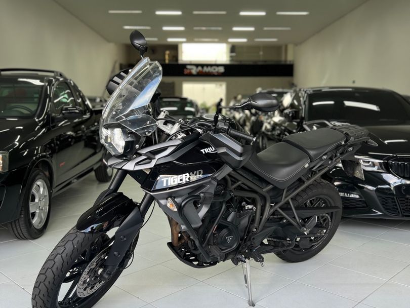 TRIUMPH TIGER 800 XRX