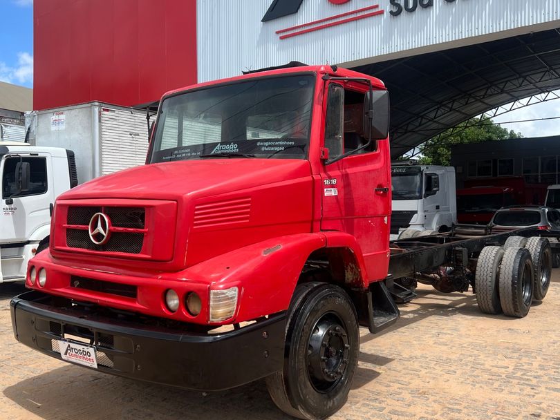 MERCEDES-BENZ L-1618 2p (diesel)