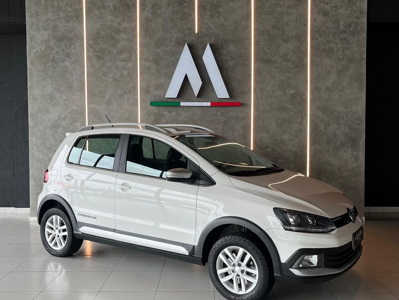 VolksWagen CROSSFOX  1.6 T. Flex 16V 5p