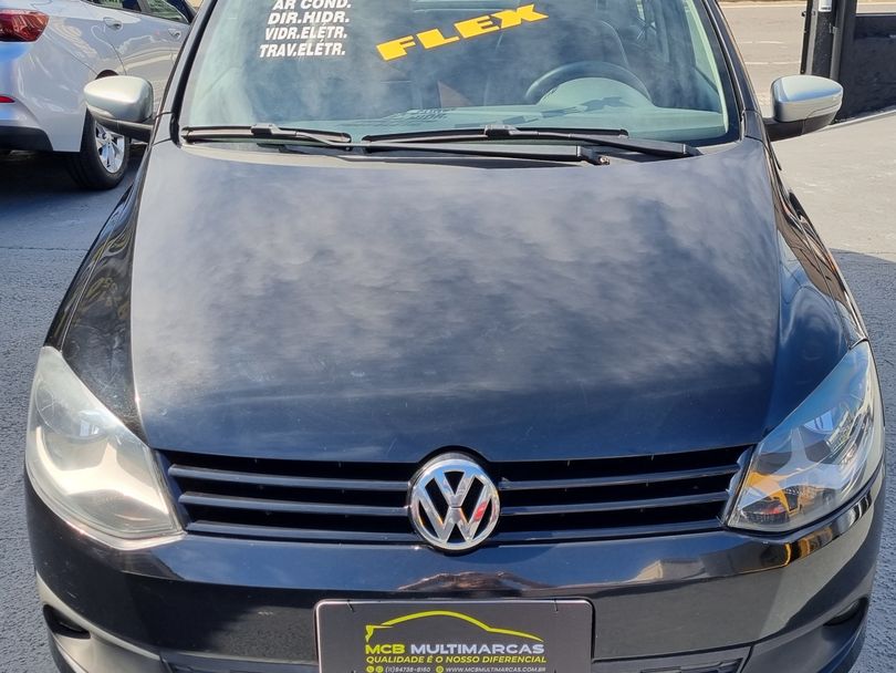 VolksWagen Fox 1.6 Mi Total Flex 8V 5p