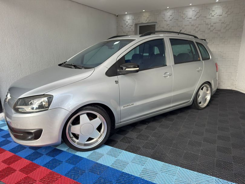 VolksWagen SPACEFOX  SPORTLINE/HIGHLINE 1.6 T.Flex
