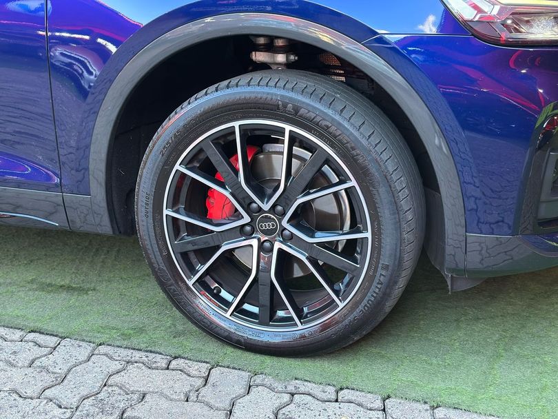 Audi Q5 S-Line 2.0 TFSI Quattro S-tronic