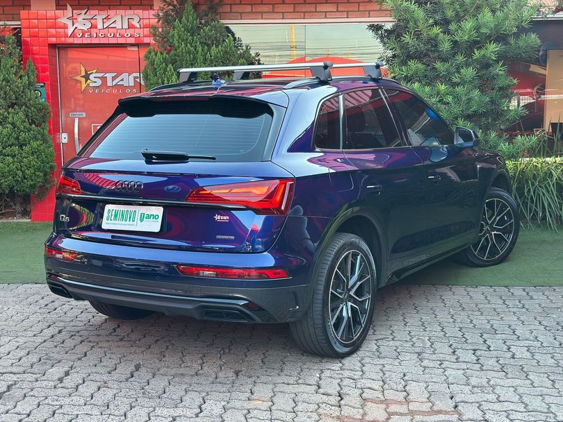 Audi Q5 S-Line 2.0 TFSI Quattro S-tronic