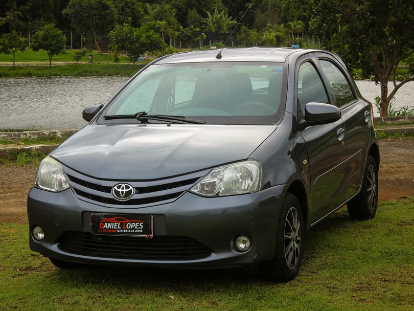 Toyota ETIOS X 1.3 Flex 16V 5p Mec.