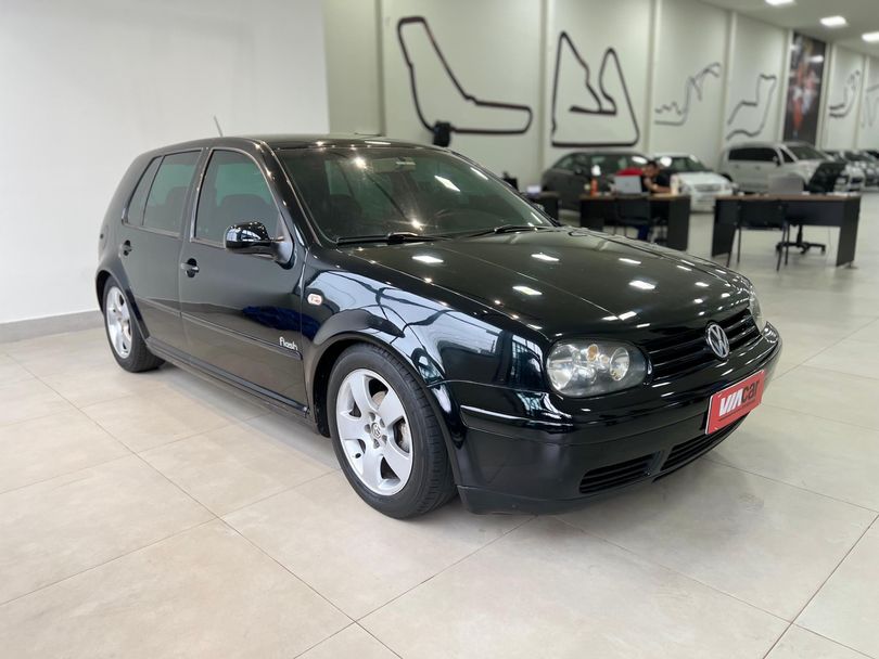 VolksWagen Golf Flash 1.6 Mi/1.6 Mi Tot. Flex 8V 4p