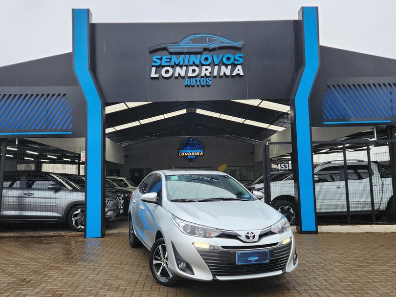 Toyota YARIS XLS Connect Sed. 1.5 Flex 16V Aut.