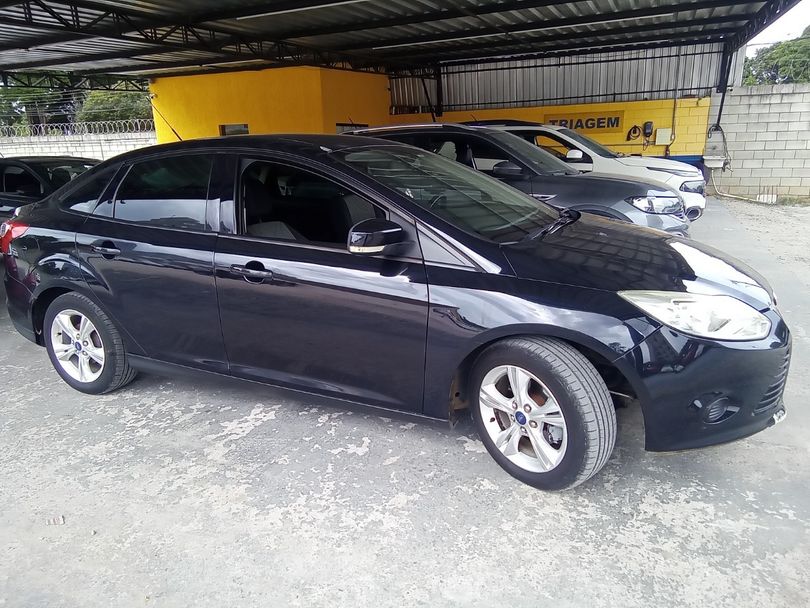 Ford Focus Sedan 2.0 16V/2.0 16V Flex 4p Aut.