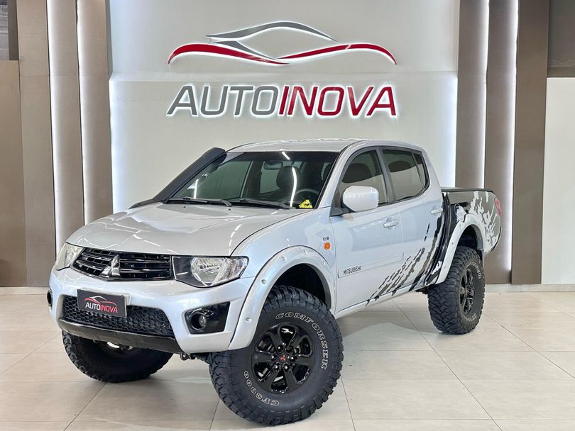 Mitsubishi L200 Triton HPE 3.2 CD TB Int.Diesel Mec