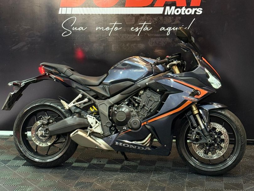 HONDA CBR 650 R