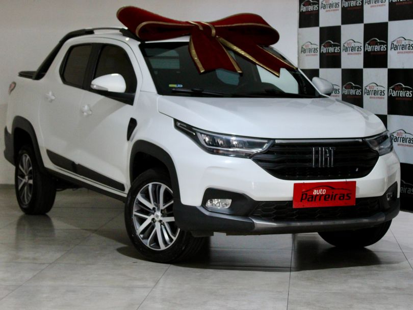 Fiat Strada Volcano 1.3 Flex 8V CD