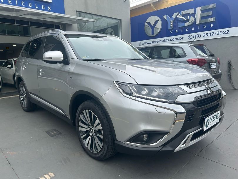 Mitsubishi OUTLANDER HPE-S 3.0 V6 4x4 5p Aut.