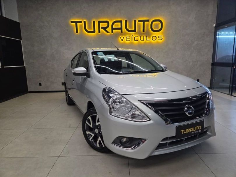 Nissan VERSA SL 1.6 16V FlexStart 4p Aut.