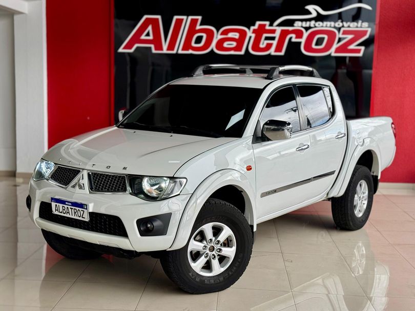 Mitsubishi L200 Triton HPE 3.2 CD TB Int.Diesel Aut