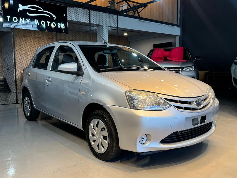 Toyota ETIOS X 1.3 Flex 16V 5p Mec.