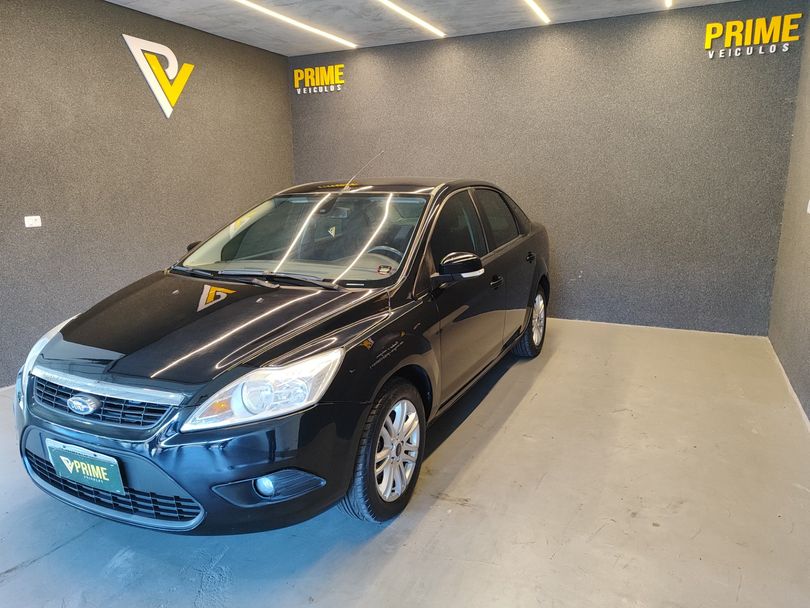 Ford Focus Sedan 2.0 16V/2.0 16V Flex 4p