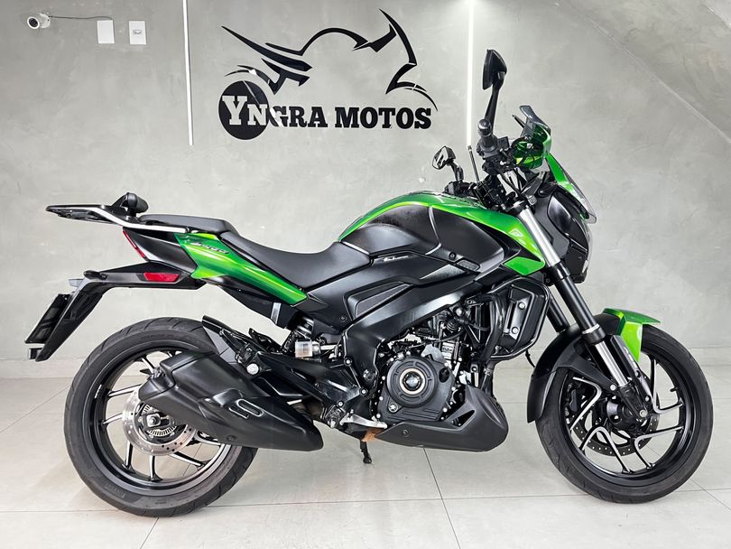 BAJAJ DOMINAR 400 