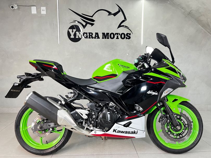 KAWASAKI NINJA 400