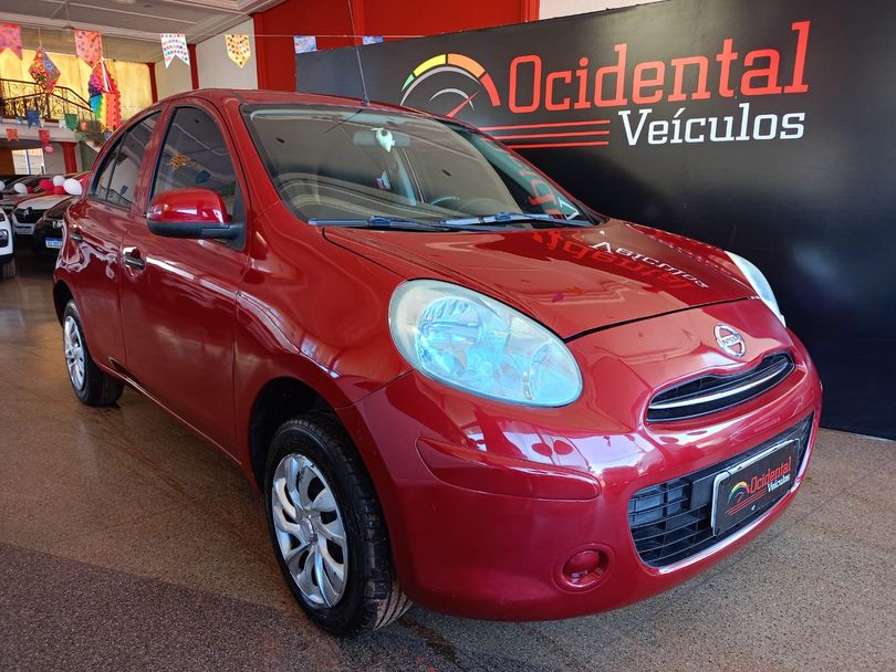 Nissan MARCH S 1.0 16V Flex Fuel 5p