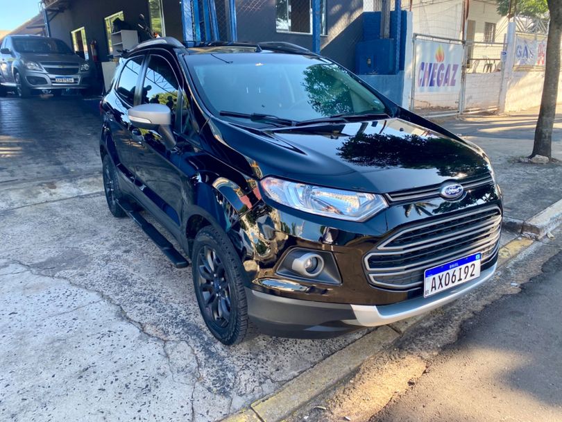 Ford EcoSport FREESTYLE 1.6 16V Flex 5p