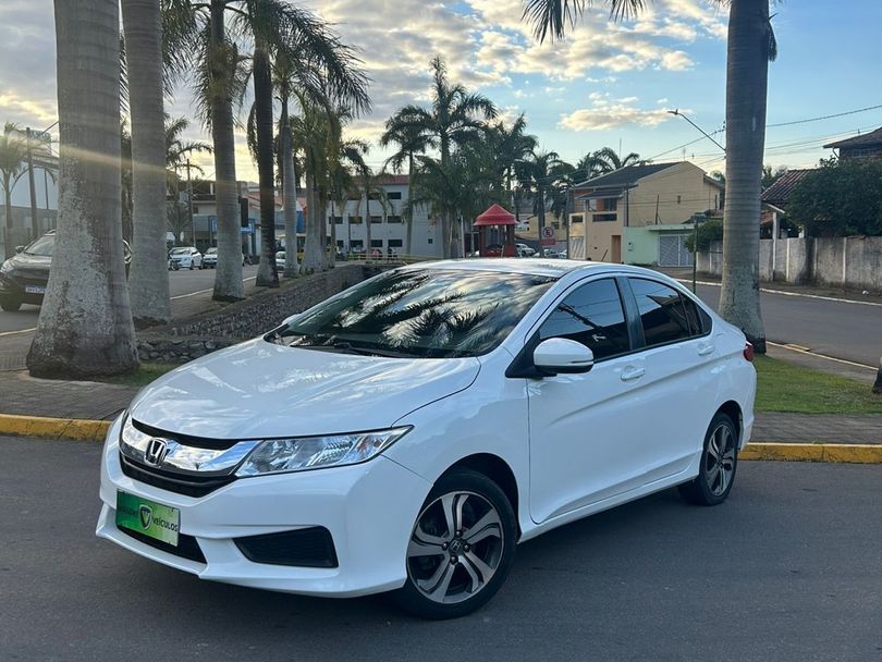 Honda CITY Sedan LX 1.5 Flex 16V 4p Aut.
