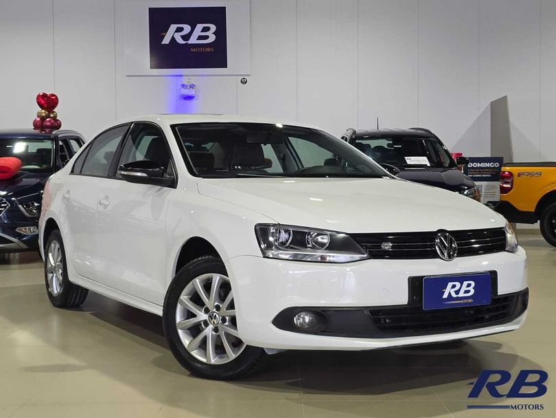 VolksWagen JETTA Comfortline 2.0 T.Flex 8V 4p Tipt.