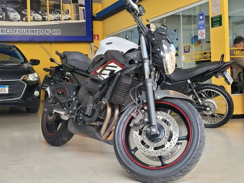 YAMAHA XJ6 N/ABS