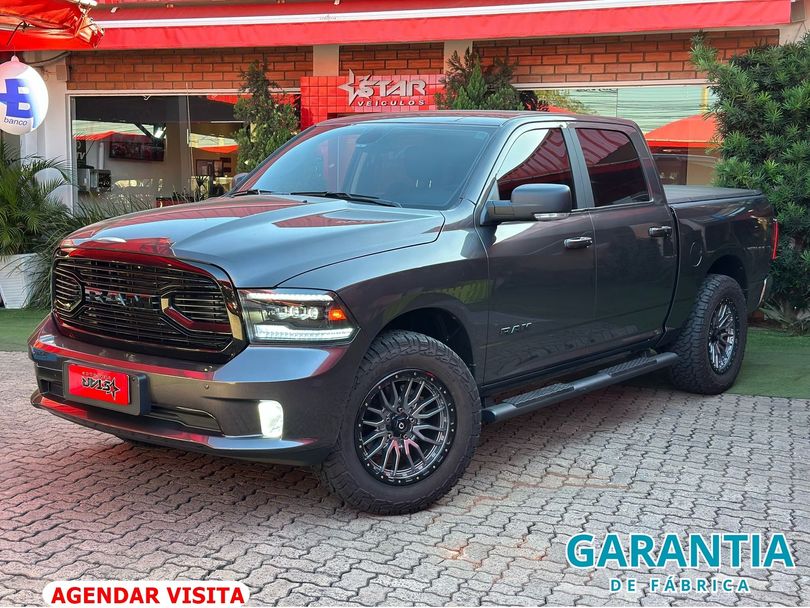 RAM CLASSIC LARAMIE 5.7 CD V8 4X4 Aut.