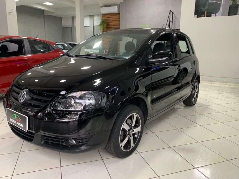 VolksWagen Fox extreme 1.6 Mi Total Flex 8V 5p