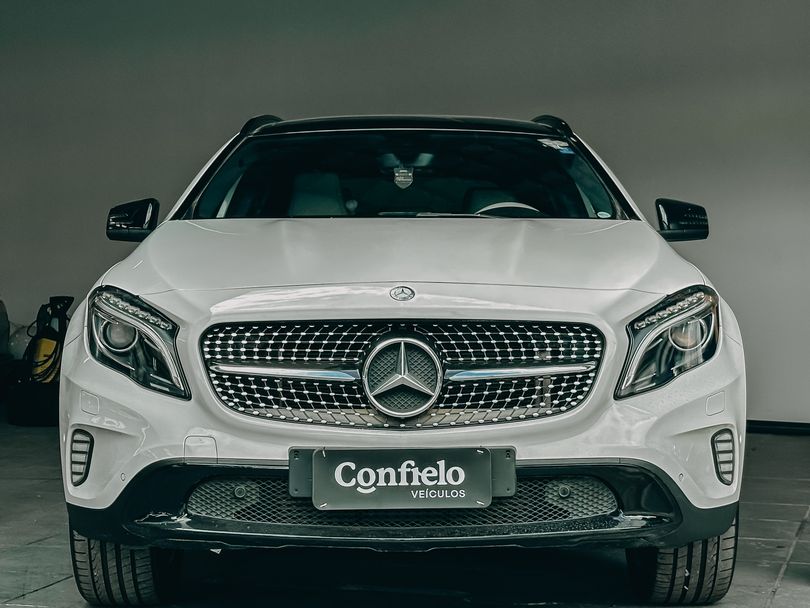 Mercedes GLA 250 Sport 2.0 TB 16V 4x2  211cv Aut.