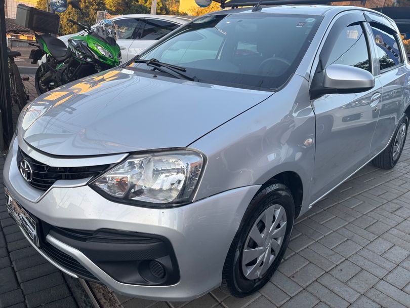 Toyota ETIOS X 1.3 Flex 16V 5p Mec.