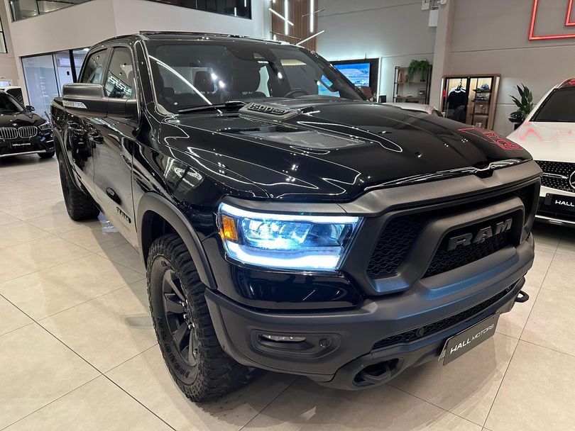 RAM 1500 REBEL 5.7 HEMI CD V8 4x4 Aut.
