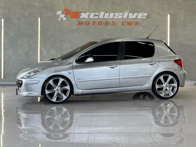Peugeot 307 Presence 2.0 Flex 16V 5p Aut.