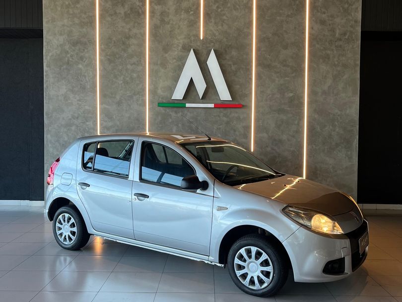 Renault SANDERO Authentique Hi-Flex 1.0 16V 5p