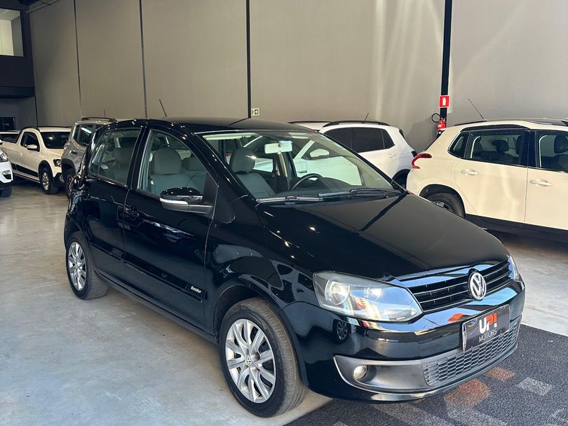 VolksWagen Fox 1.0 Mi Total Flex 8V 5p