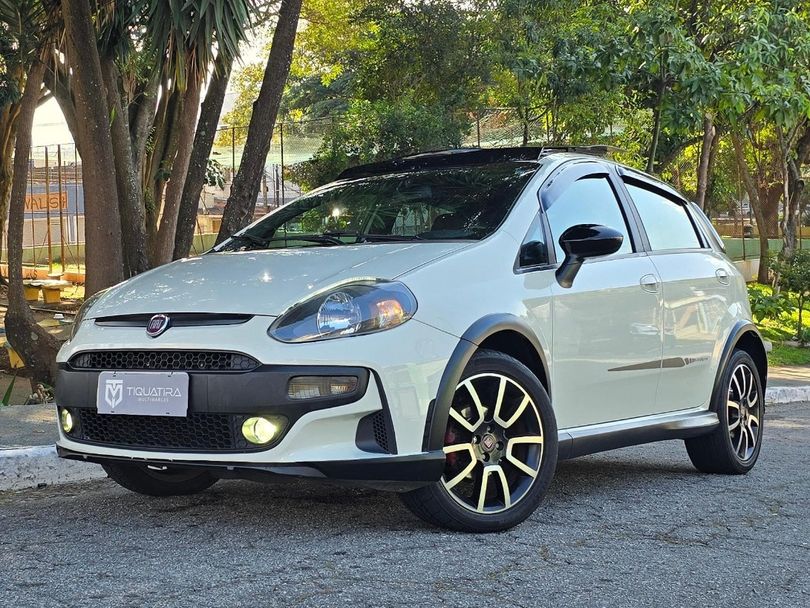 Fiat Punto BLACKMOTION Dual. 1.8 Flex 16v 5p