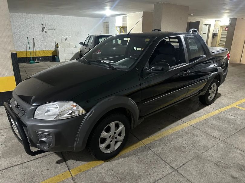 Fiat Strada Freedom 1.4 Flex 8V CD