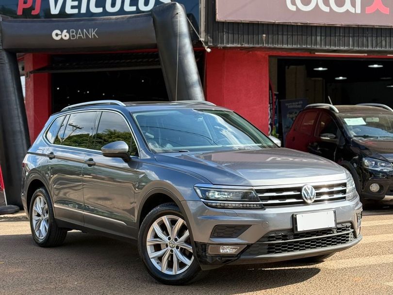 VolksWagen TIGUAN Allspac Comf 250 TSI 1.4 Flex