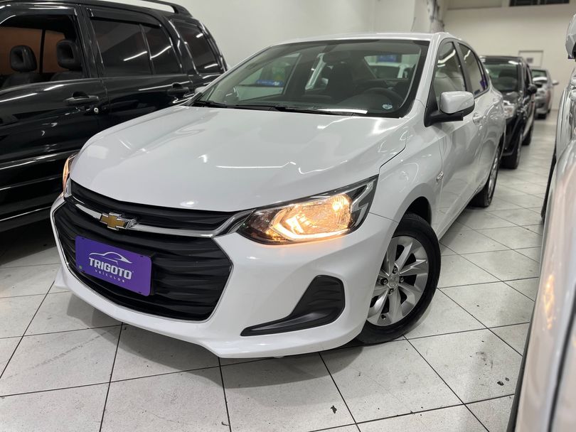 Chevrolet ONIX SEDAN Plus LT 1.0 12V Flex 4p Mec.