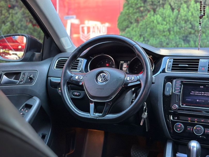VolksWagen JETTA Highline 2.0 TSI 16V 4p Tiptronic