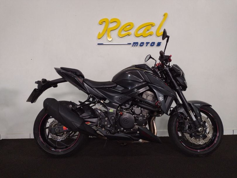 SUZUKI GSX-S 750