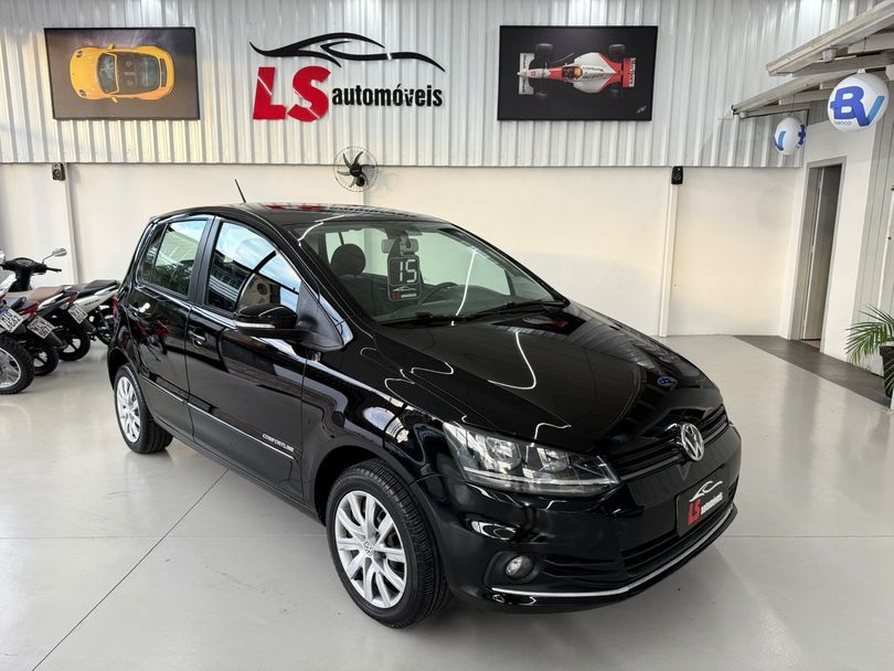 VolksWagen Fox Comfortline 1.0 Flex 8V 5p
