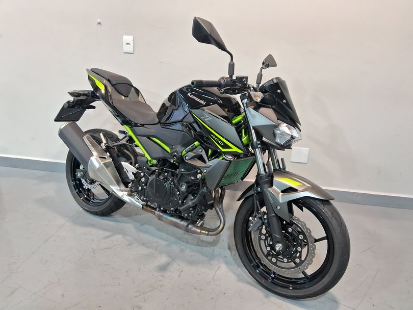 KAWASAKI Z 400