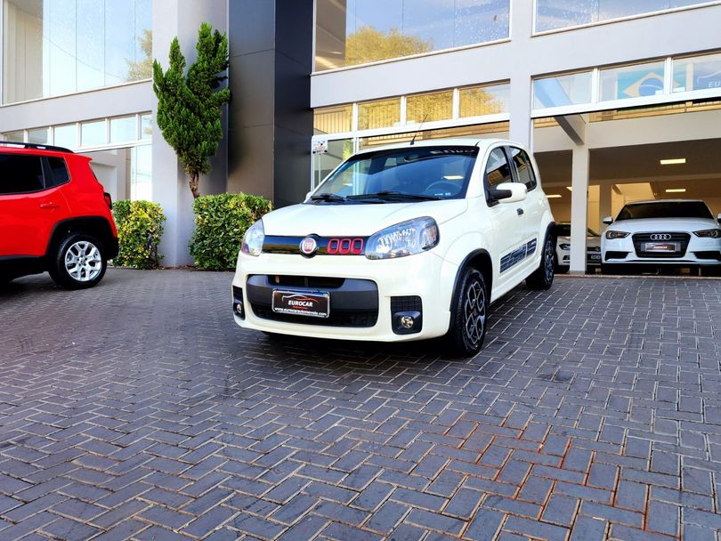Fiat UNO SPORTING Dualogic 1.4 EVO Flex 8V 4p