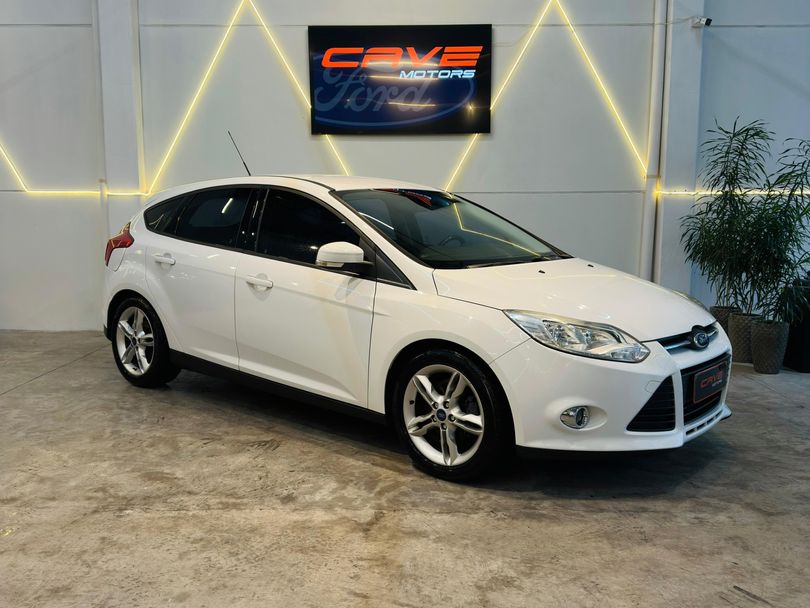 Ford Focus 2.0 16V/SE/SE Plus Flex 5p Aut.