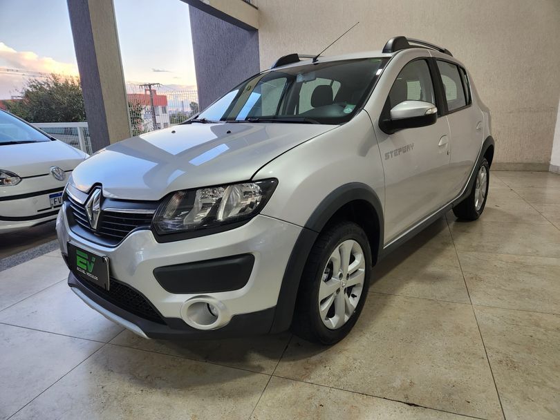 Renault SANDERO STEPWAY Flex 1.6 16V 5p