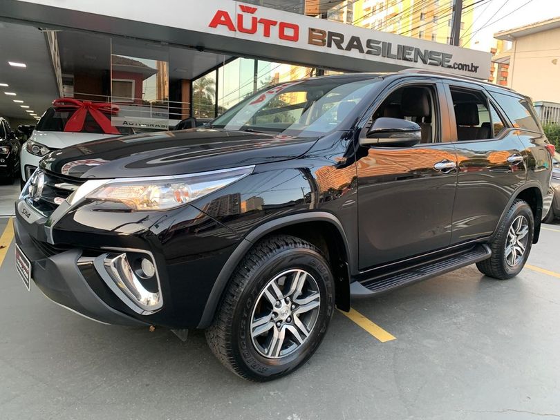Toyota Hilux SW4 SRV 4x2 2.7 Flex 16V Aut.