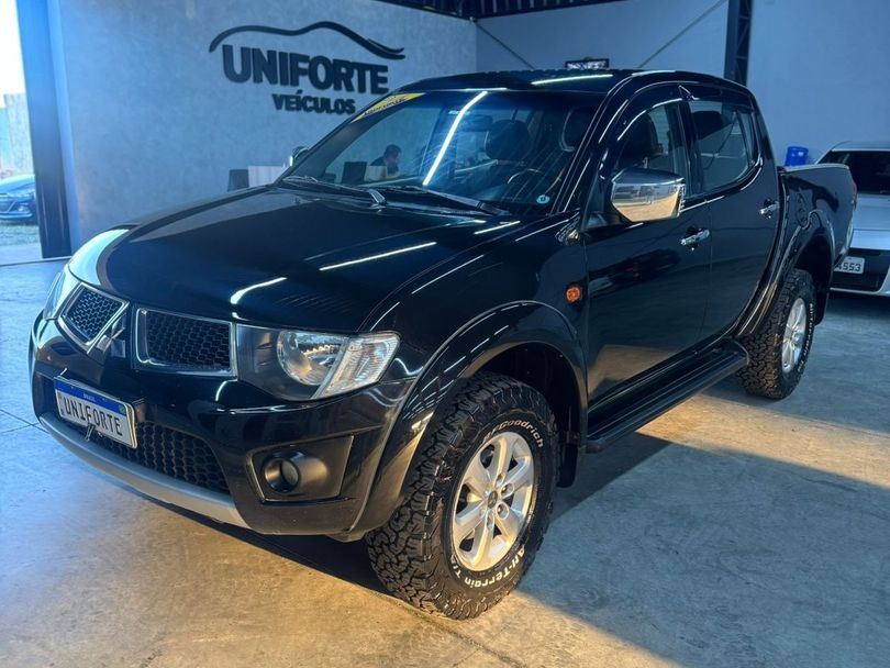 Mitsubishi L200 Triton GLS 3.2 CD TB Int.Diesel Mec