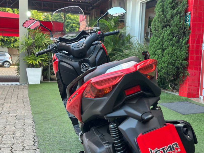 YAMAHA XMAX 250 ABS