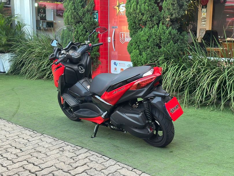 YAMAHA XMAX 250 ABS