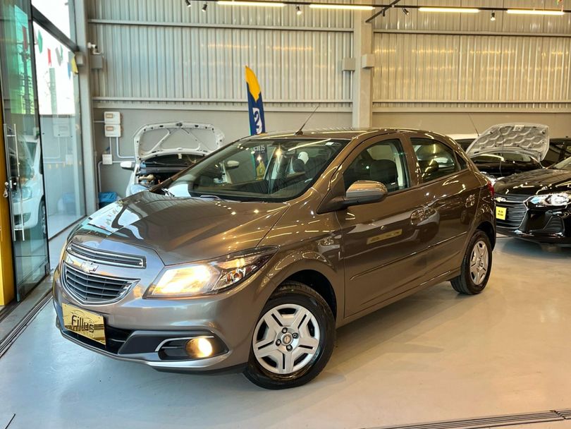 Chevrolet ONIX HATCH LT 1.0 8V FlexPower 5p Mec.